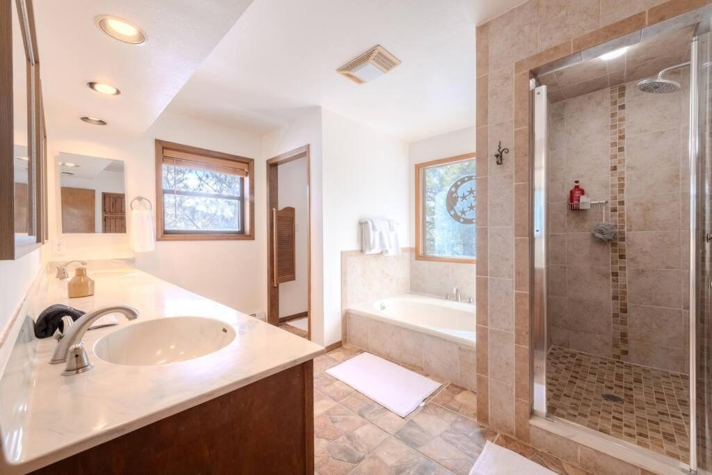 Grand Angel Fire Mountain Luxury Ski Chalet Exterior photo